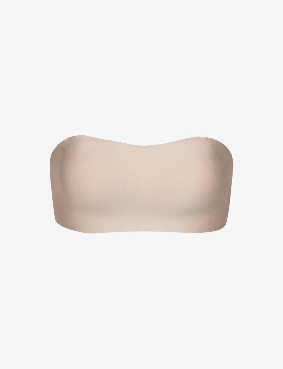 Straplez Bralet Ve Erkek Şortu