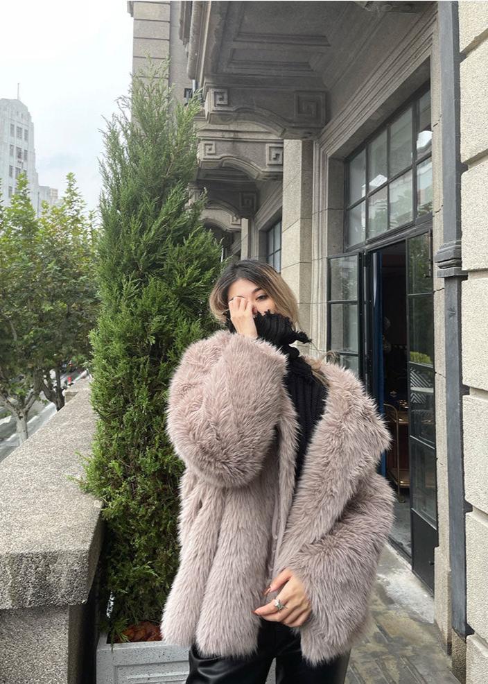 Luxefox Takım Yaka Kürk Mont