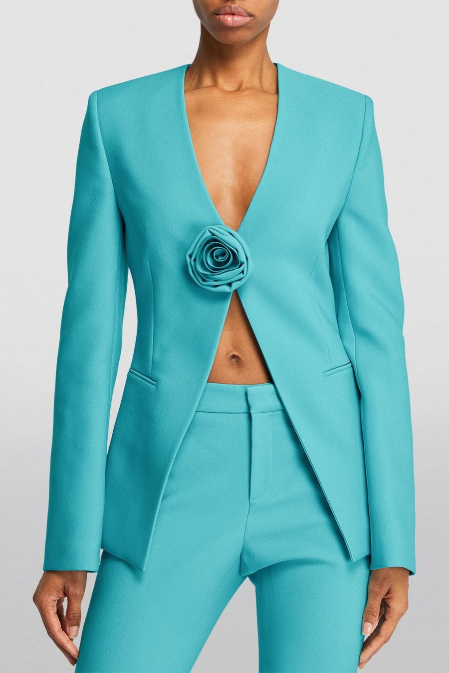 Minya Gül İşlemeli Yakasız Blazer Takım