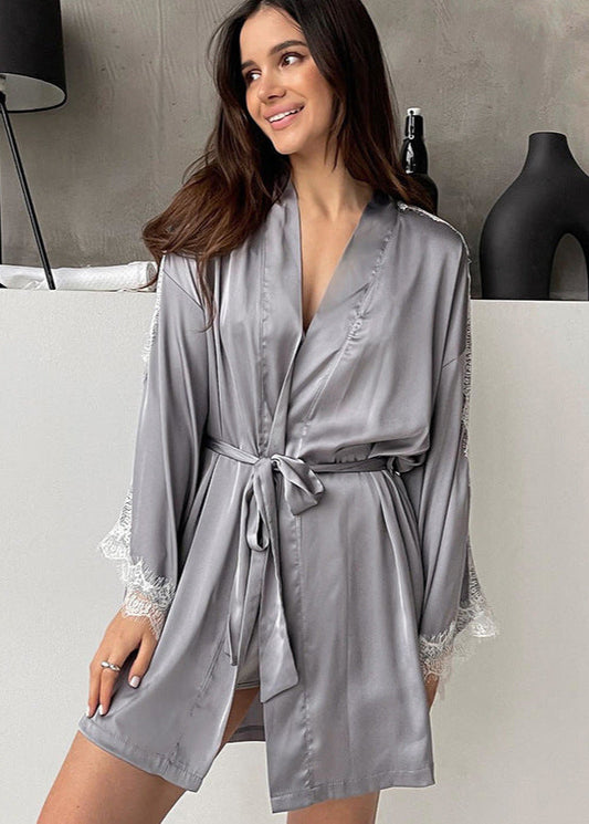 Gümüş Saten Dantelli Pijama Takımı