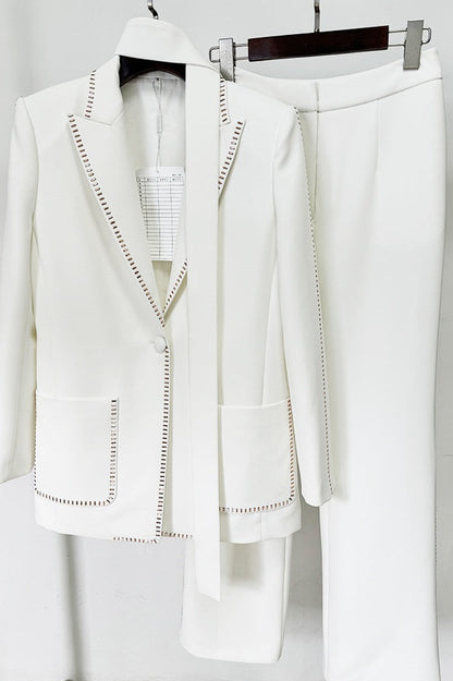 Ophelia Eşarp Detaylı Blazer Takım